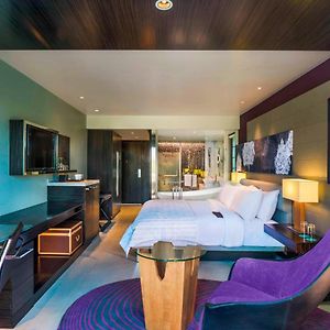 1 King Bed Forest View Guest Room
